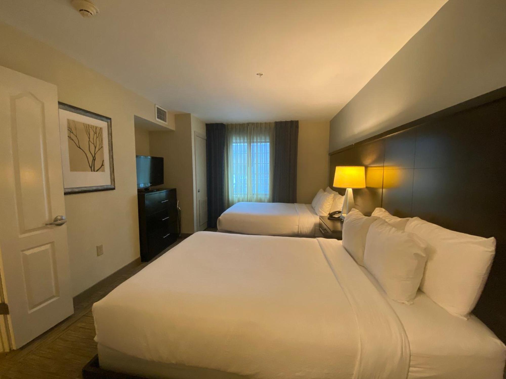 Staybridge Suites Syracuse Liverpool By Ihg Esterno foto