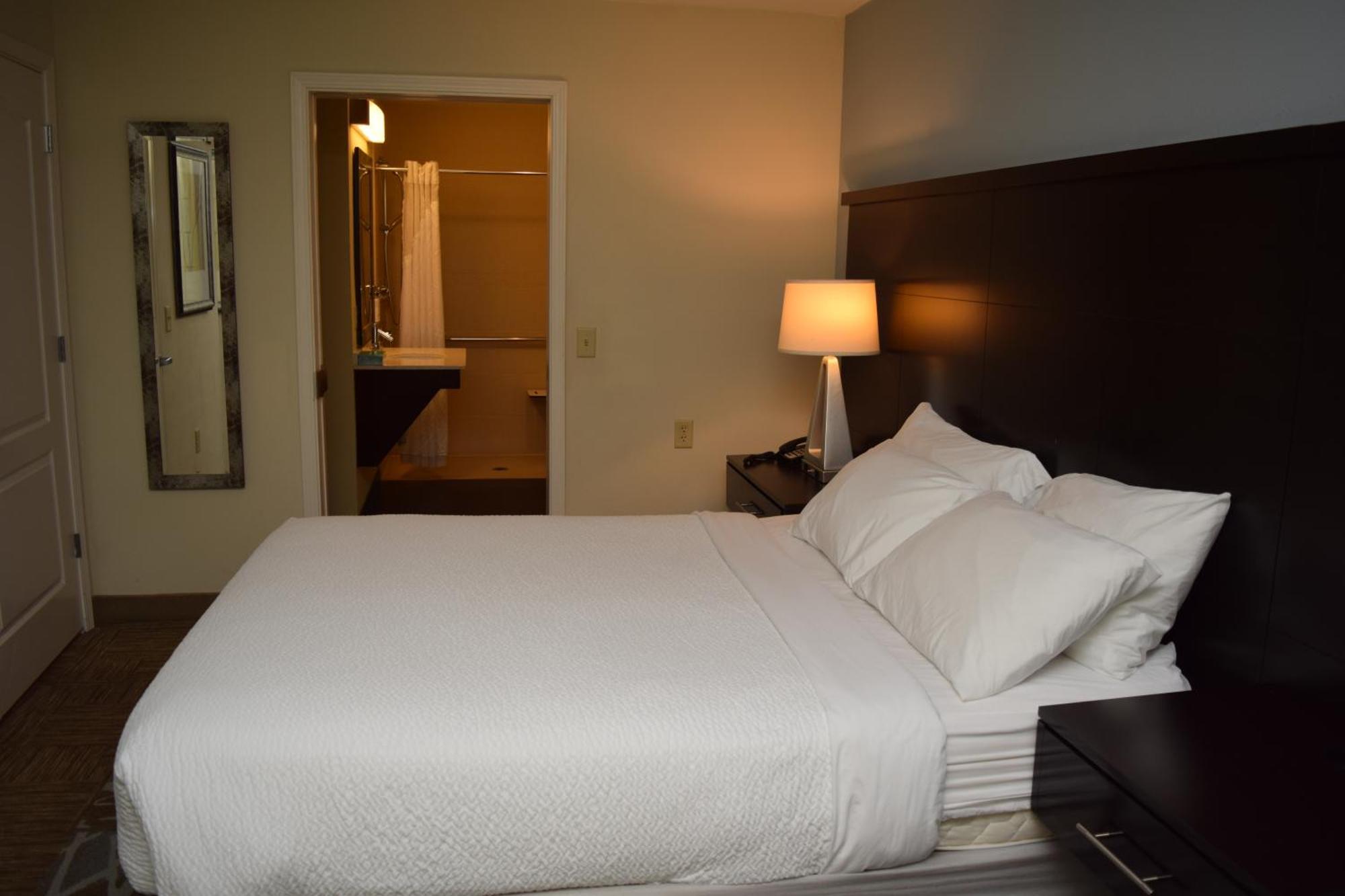Staybridge Suites Syracuse Liverpool By Ihg Esterno foto