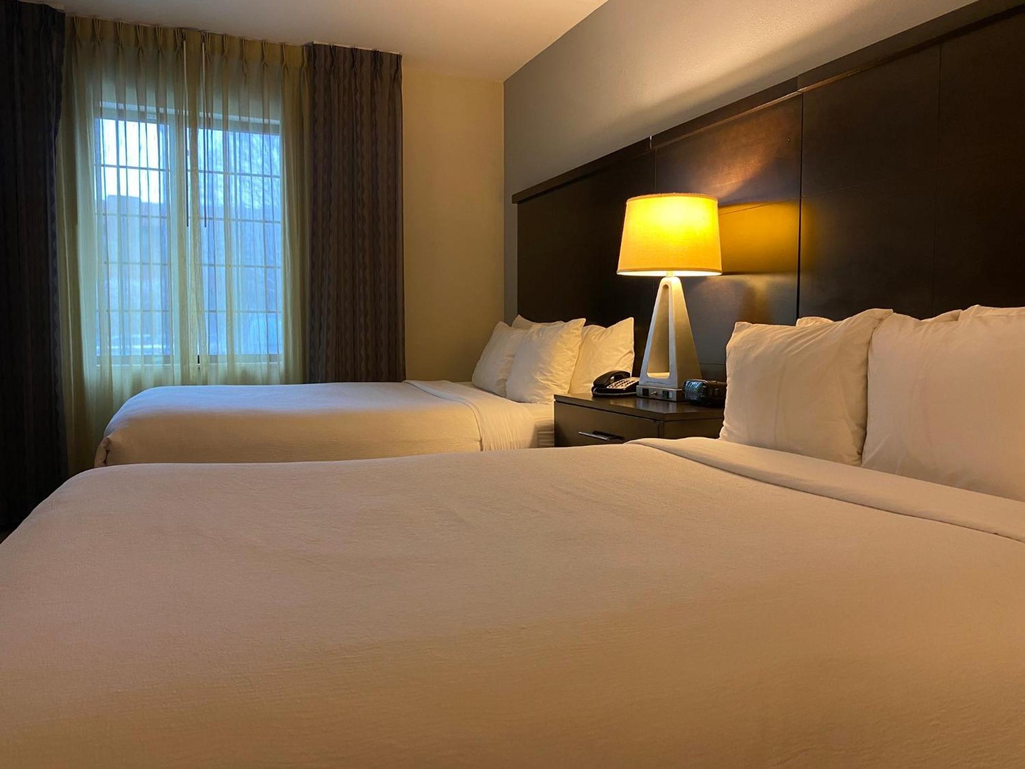 Staybridge Suites Syracuse Liverpool By Ihg Esterno foto