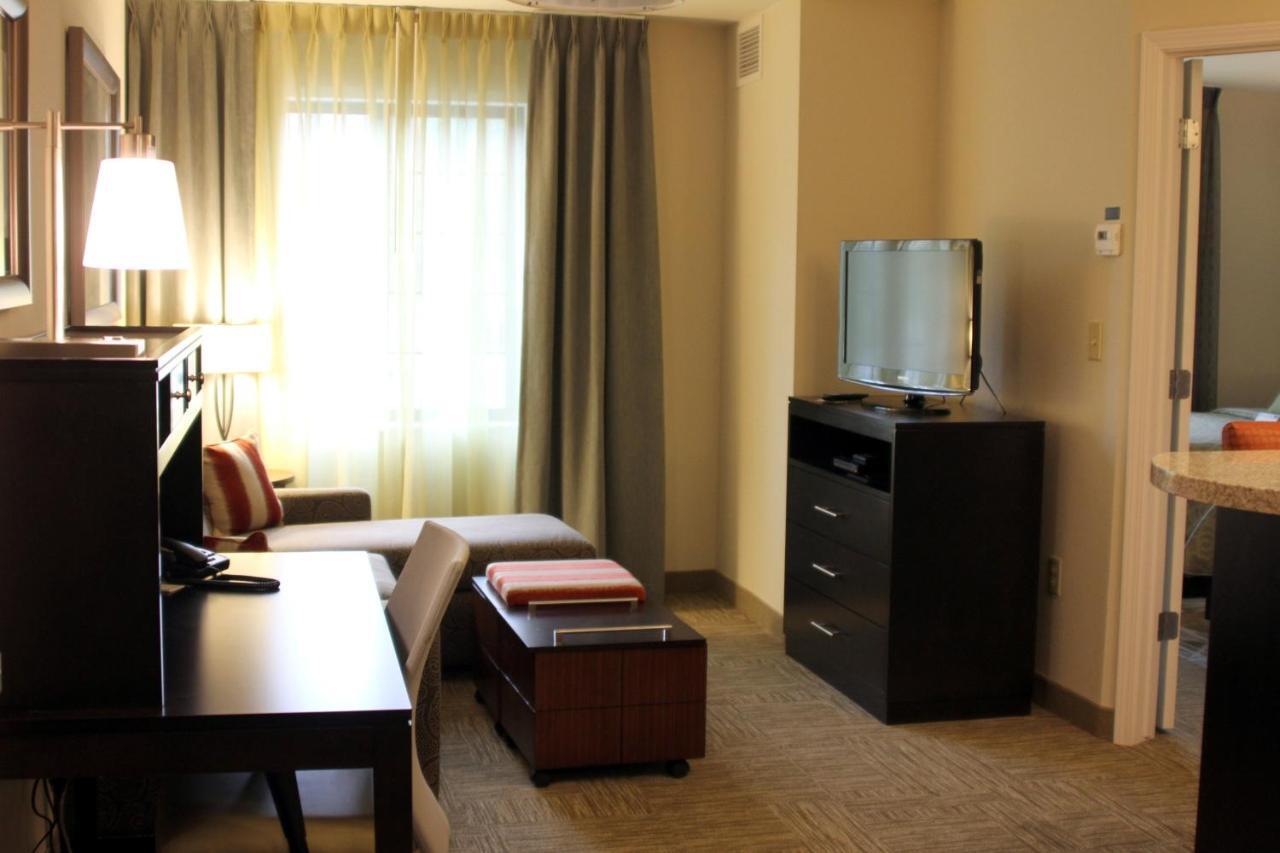 Staybridge Suites Syracuse Liverpool By Ihg Esterno foto